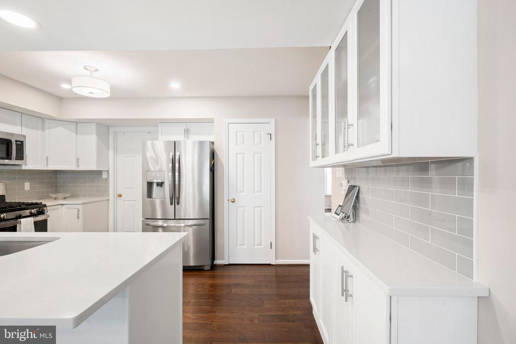 110 Bridle Ln