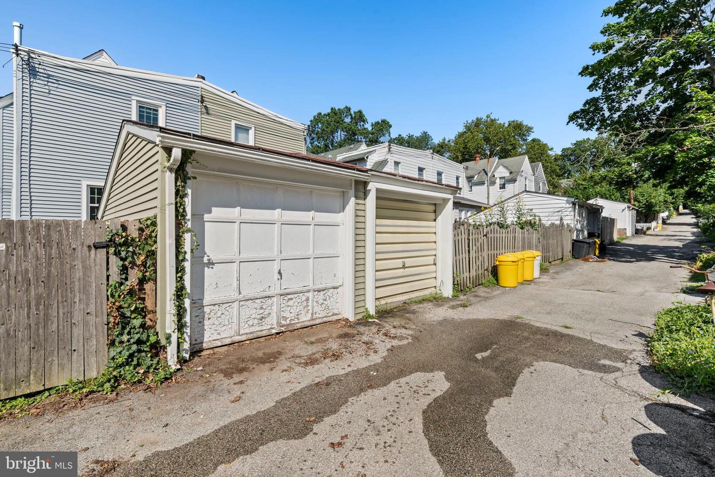 225 TRENT RD