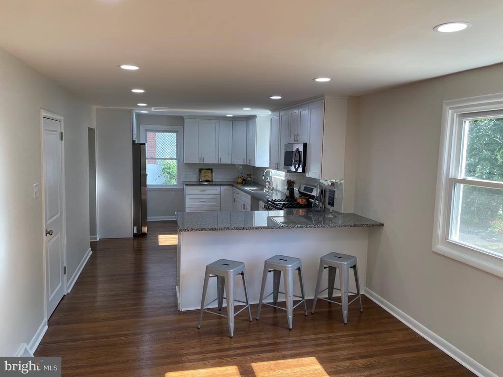 732 HIDDEN VALLEY ROAD