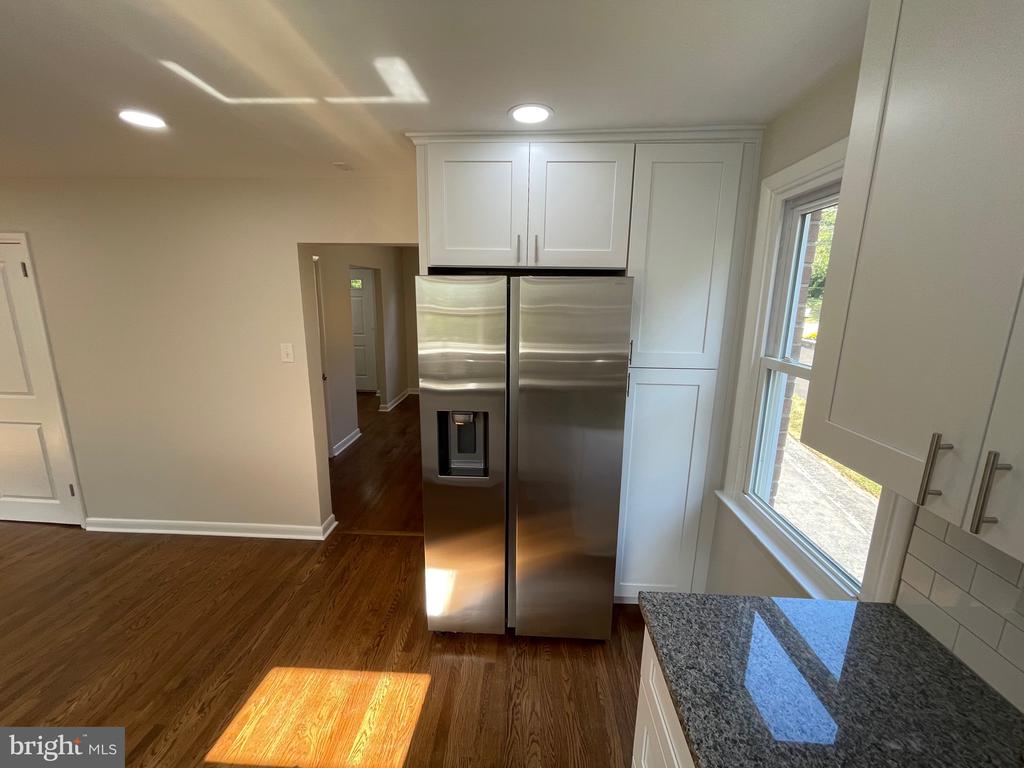 732 HIDDEN VALLEY ROAD