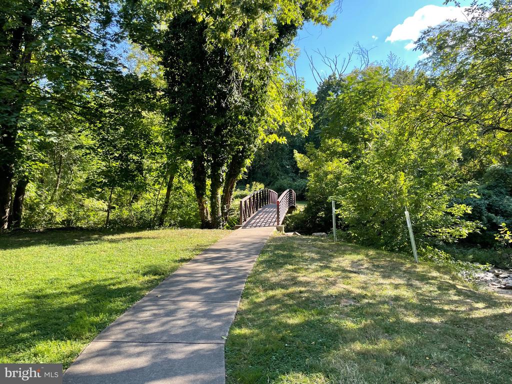 732 HIDDEN VALLEY ROAD