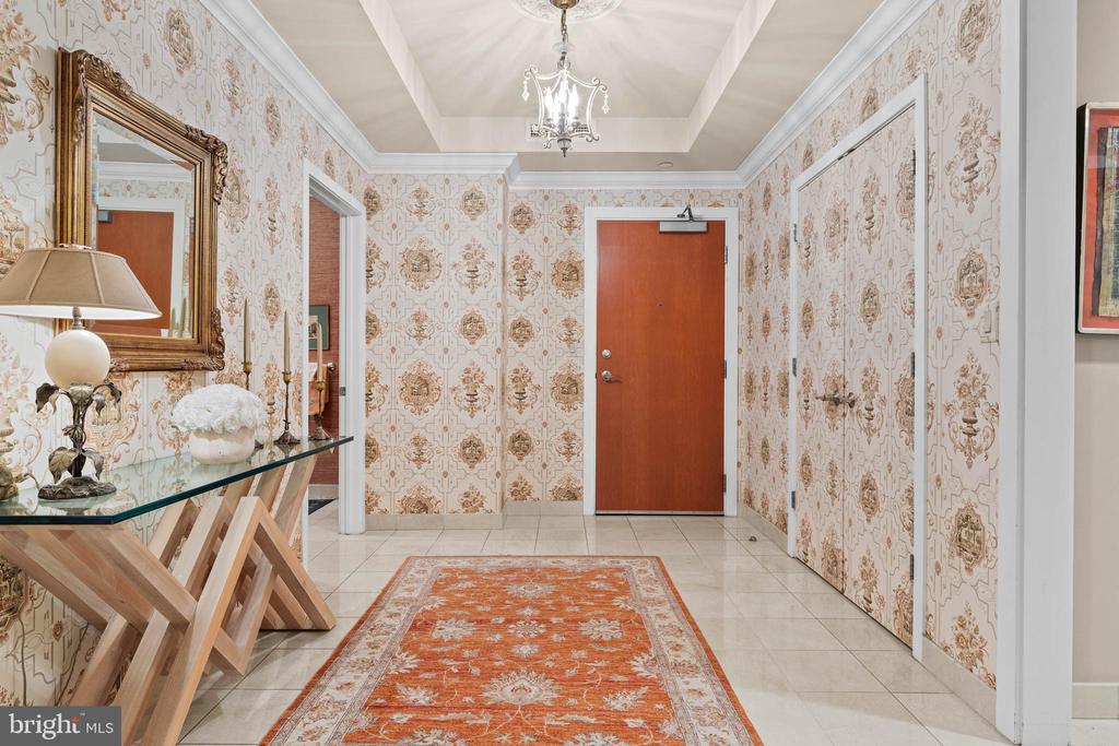 190 PRESIDENTIAL BOULEVARD Unit: 709