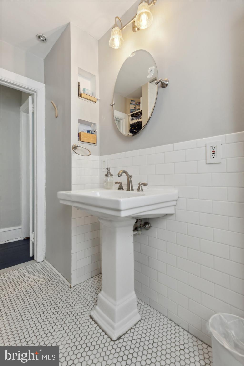 36 S CRICKET TERRACE