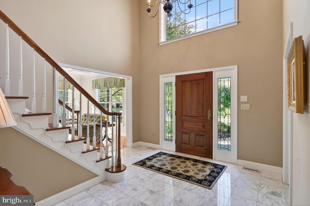 705 LAKE DRIVE