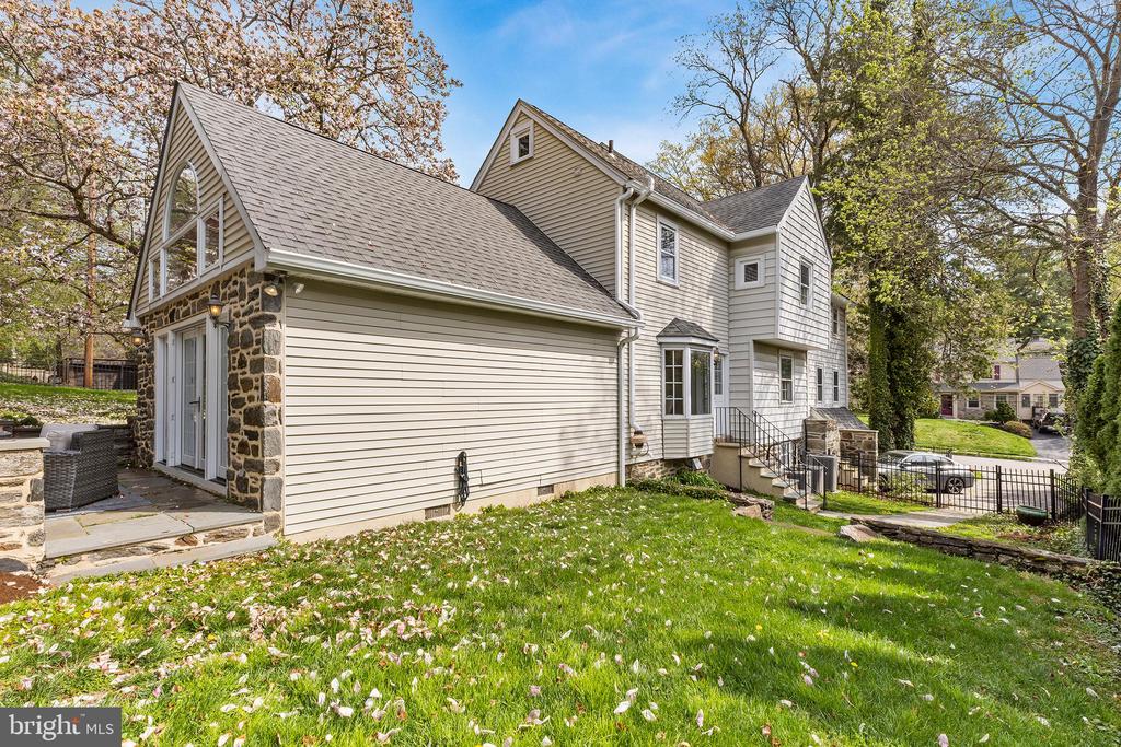 86 E PRINCETON ROAD