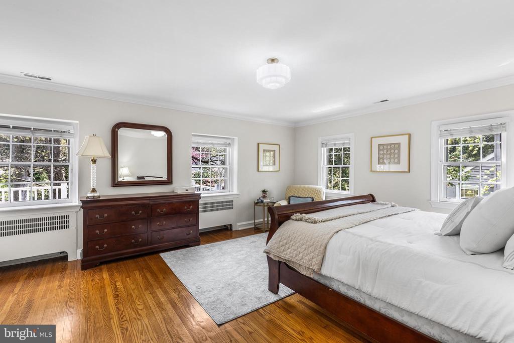86 E PRINCETON ROAD