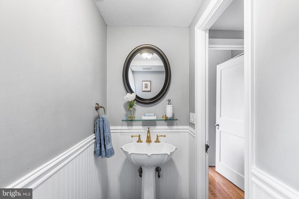 86 E PRINCETON ROAD