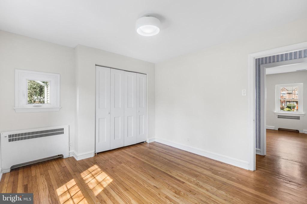 86 E PRINCETON ROAD