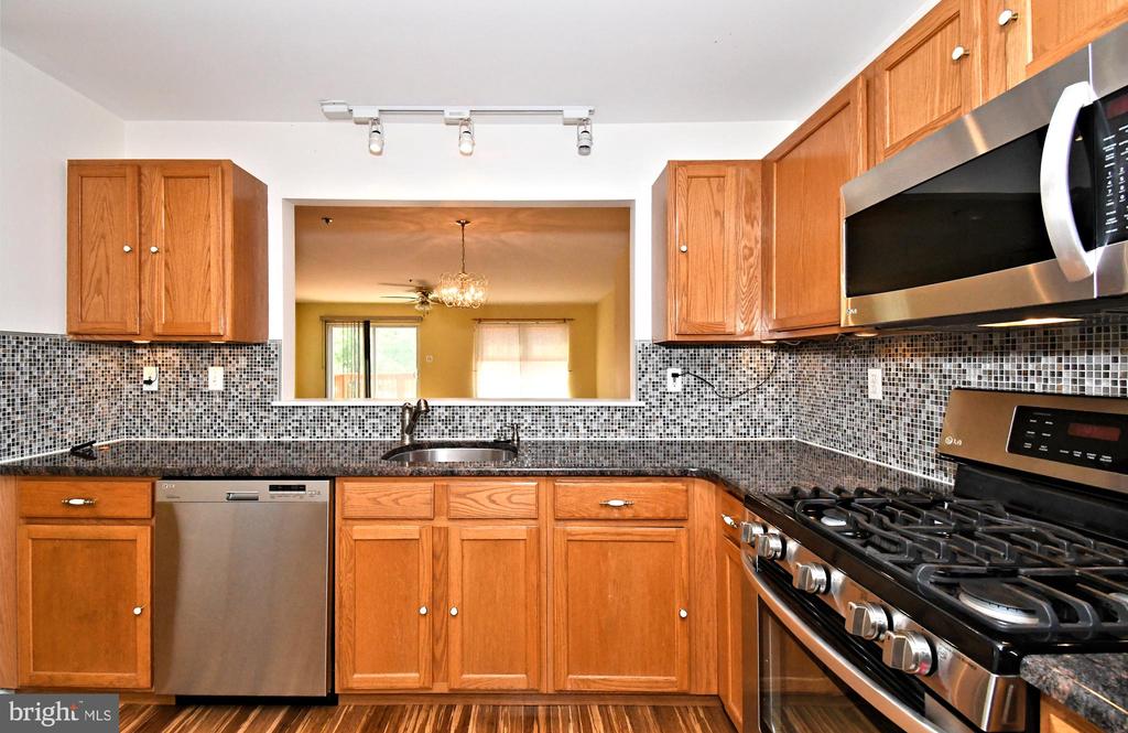 601 BRENTWOOD COURT