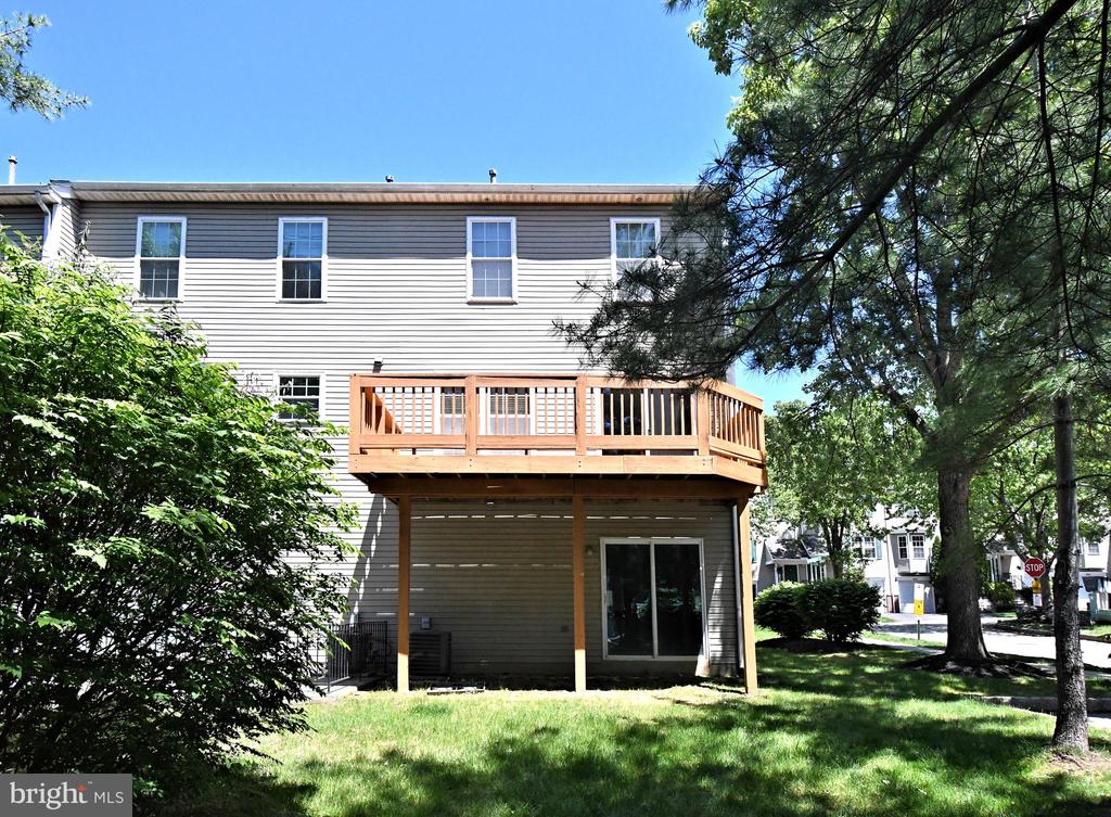 601 BRENTWOOD COURT