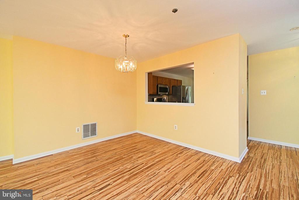 601 BRENTWOOD COURT