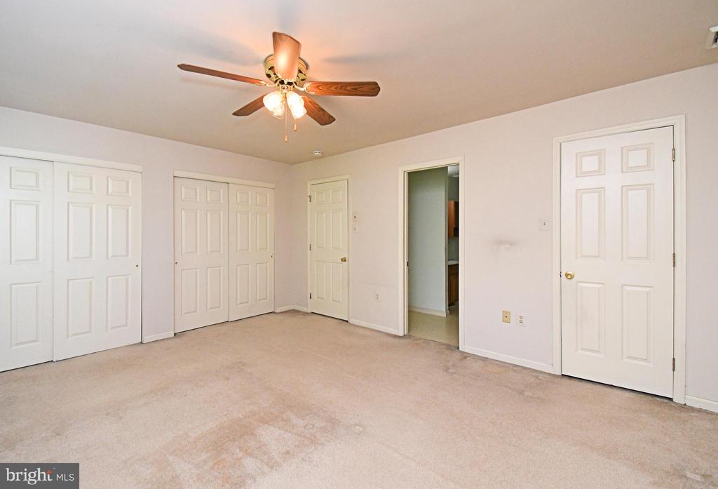 601 BRENTWOOD COURT