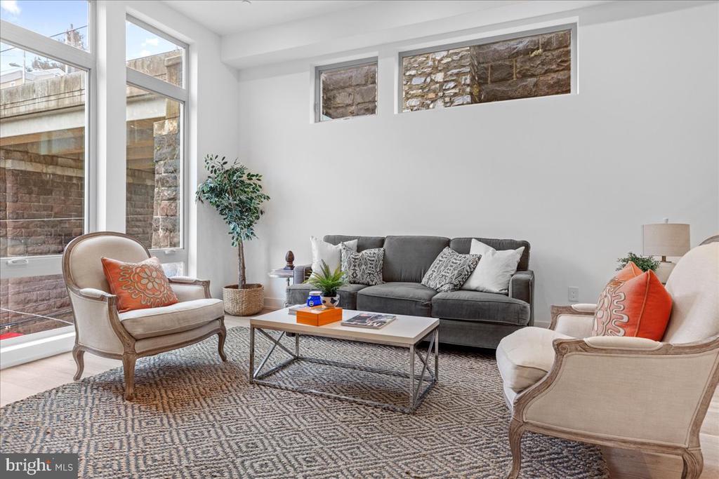 231 SHURS LANE