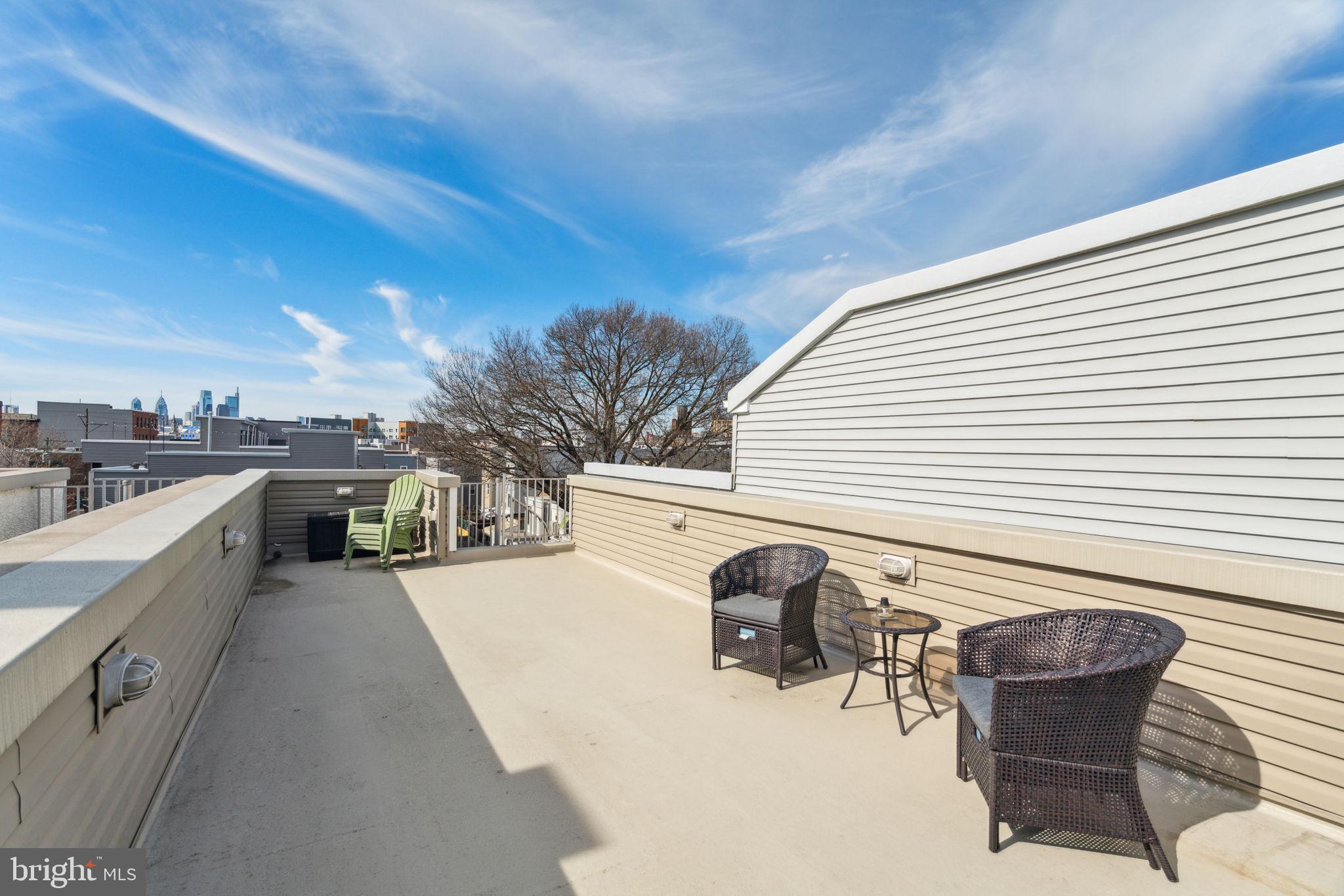 2132 E Dauphin St