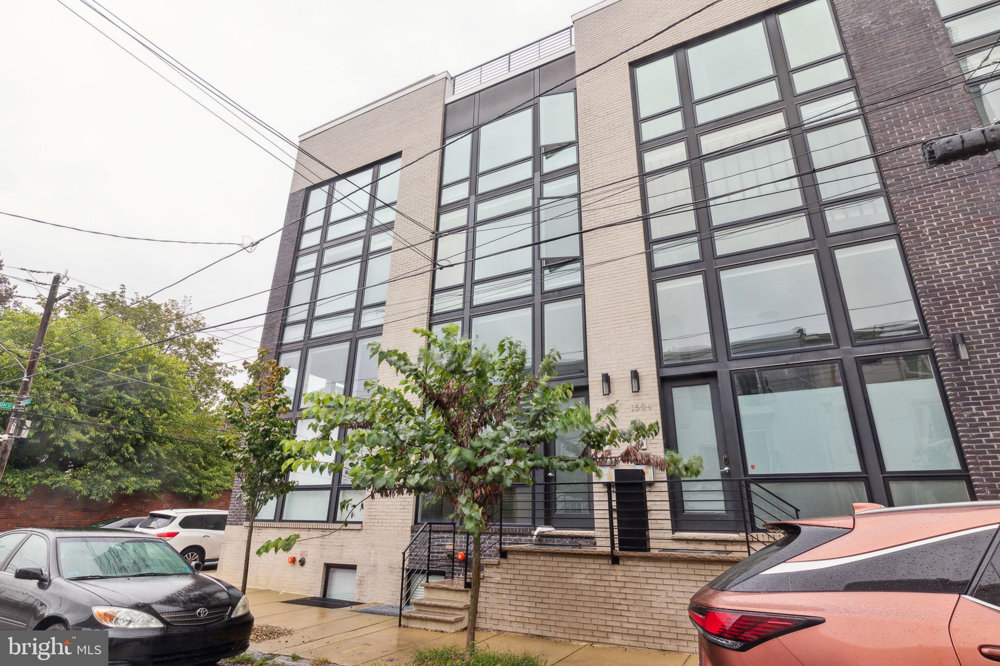 1502 N HANCOCK ST