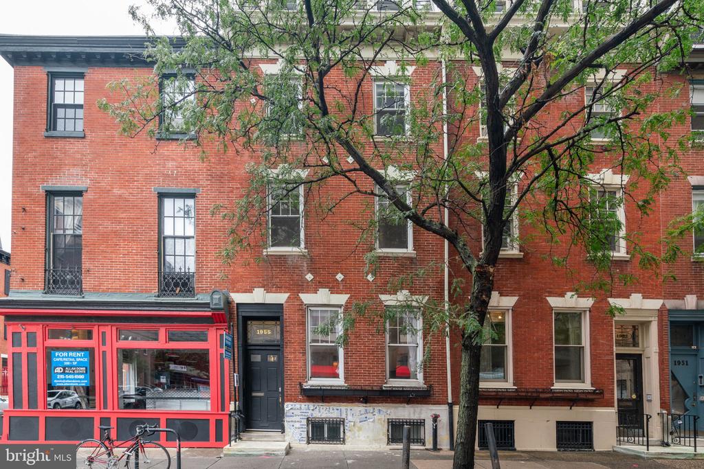 1955 LOCUST STREET Unit: BR