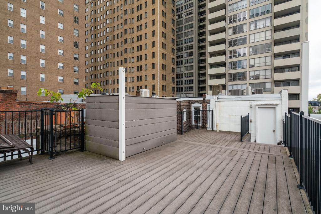 1955 LOCUST STREET Unit: BR