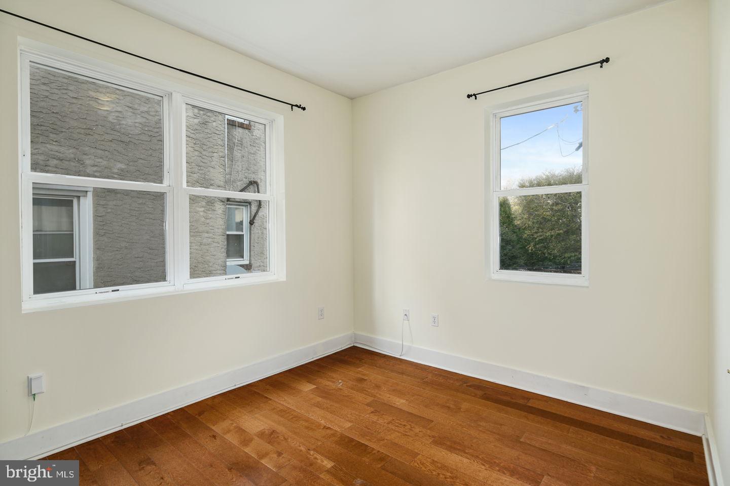 1641 CHRISTIAN ST #2