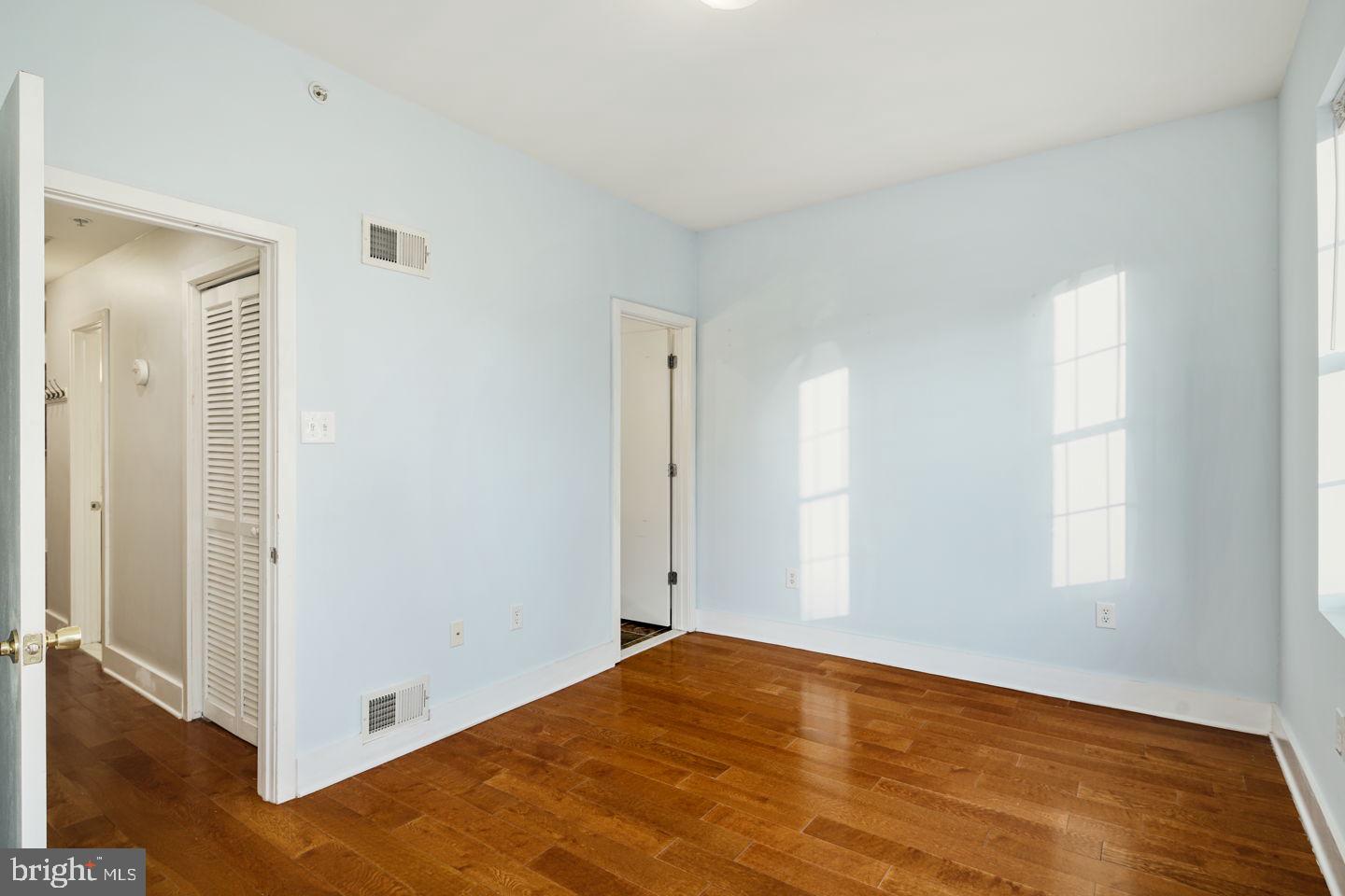 1641 CHRISTIAN ST #2