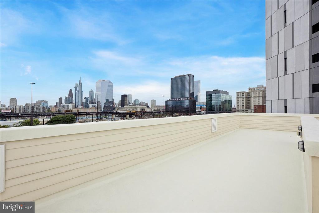 3200 SUMMER STREET Unit: 3
