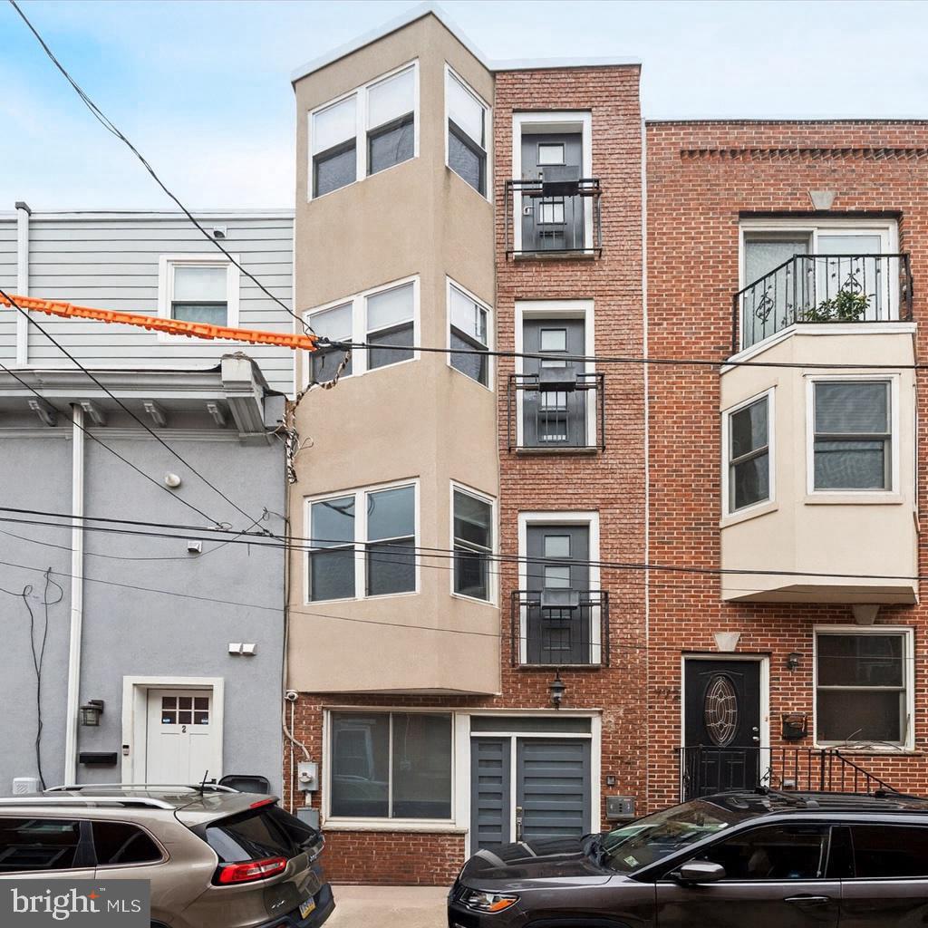 774 S HICKS STREET