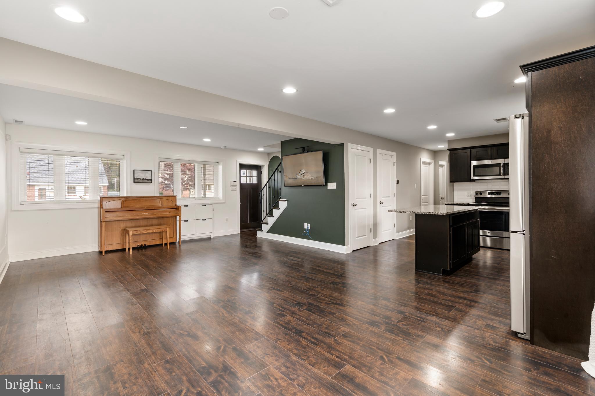377 LEROY STREET
