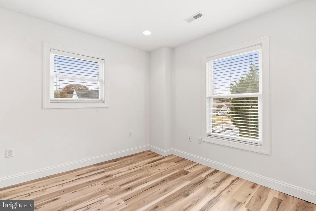 377 LEROY STREET