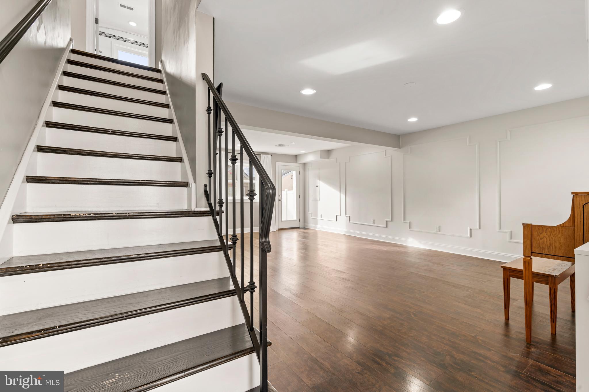 377 LEROY STREET