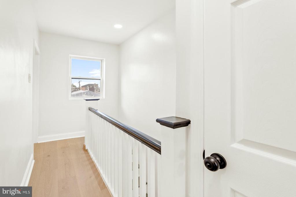 1316 S 6TH STREET
