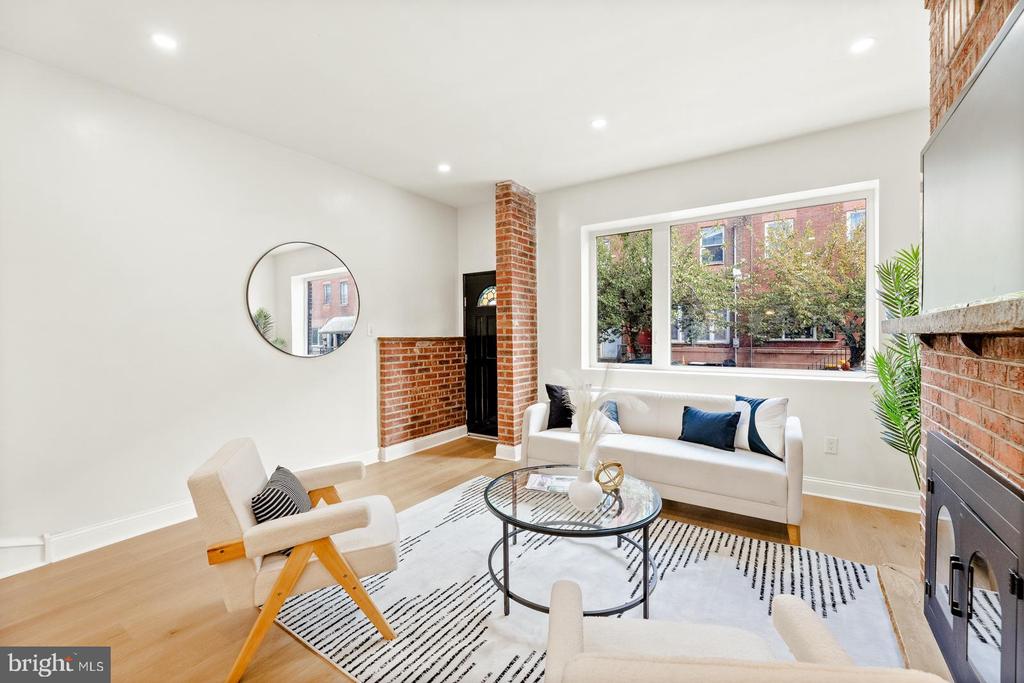 1316 S 6TH STREET