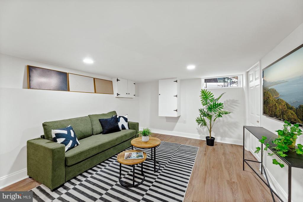 1316 S 6TH STREET