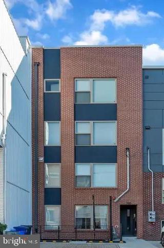765 N UBER STREET Unit: 1