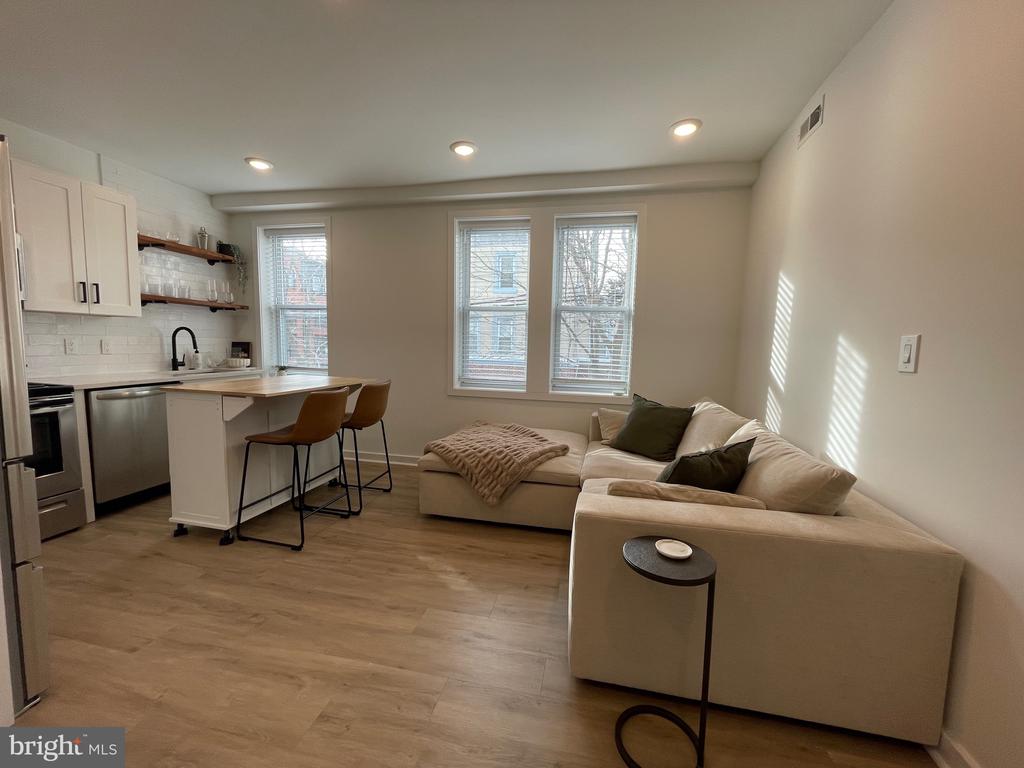 630 S 19TH STREET Unit: 2R