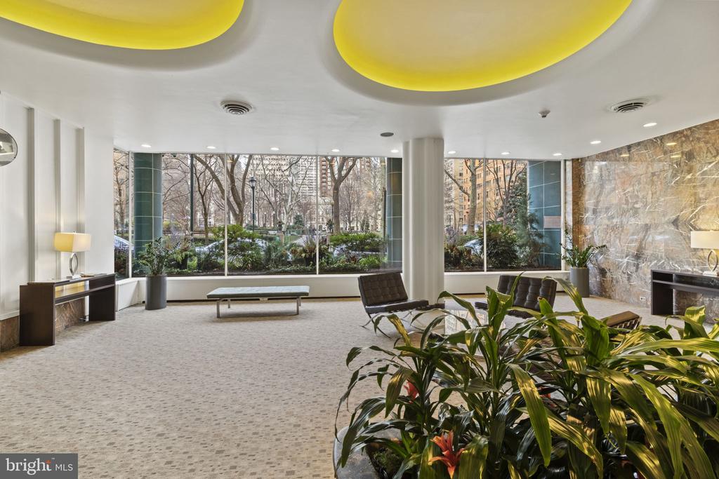 1810 RITTENHOUSE SQUARE 610