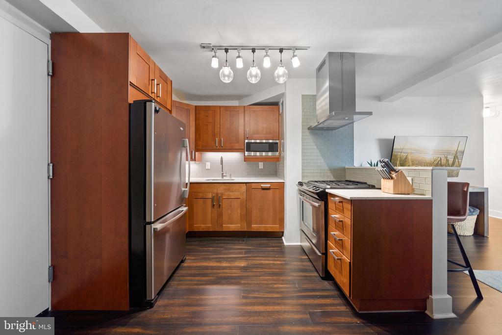 1810 RITTENHOUSE SQUARE 610