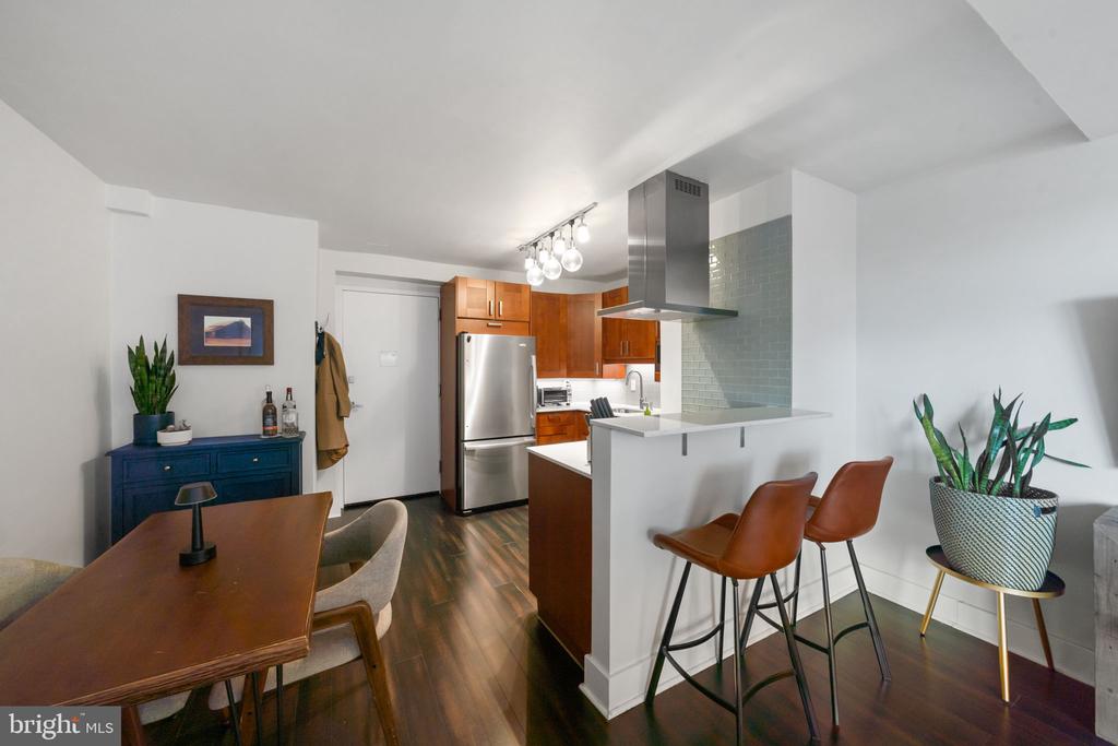 1810 RITTENHOUSE SQUARE 610