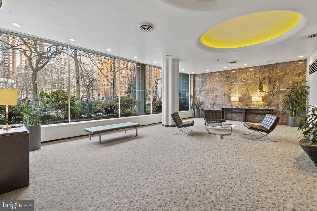 1810 RITTENHOUSE SQUARE 610