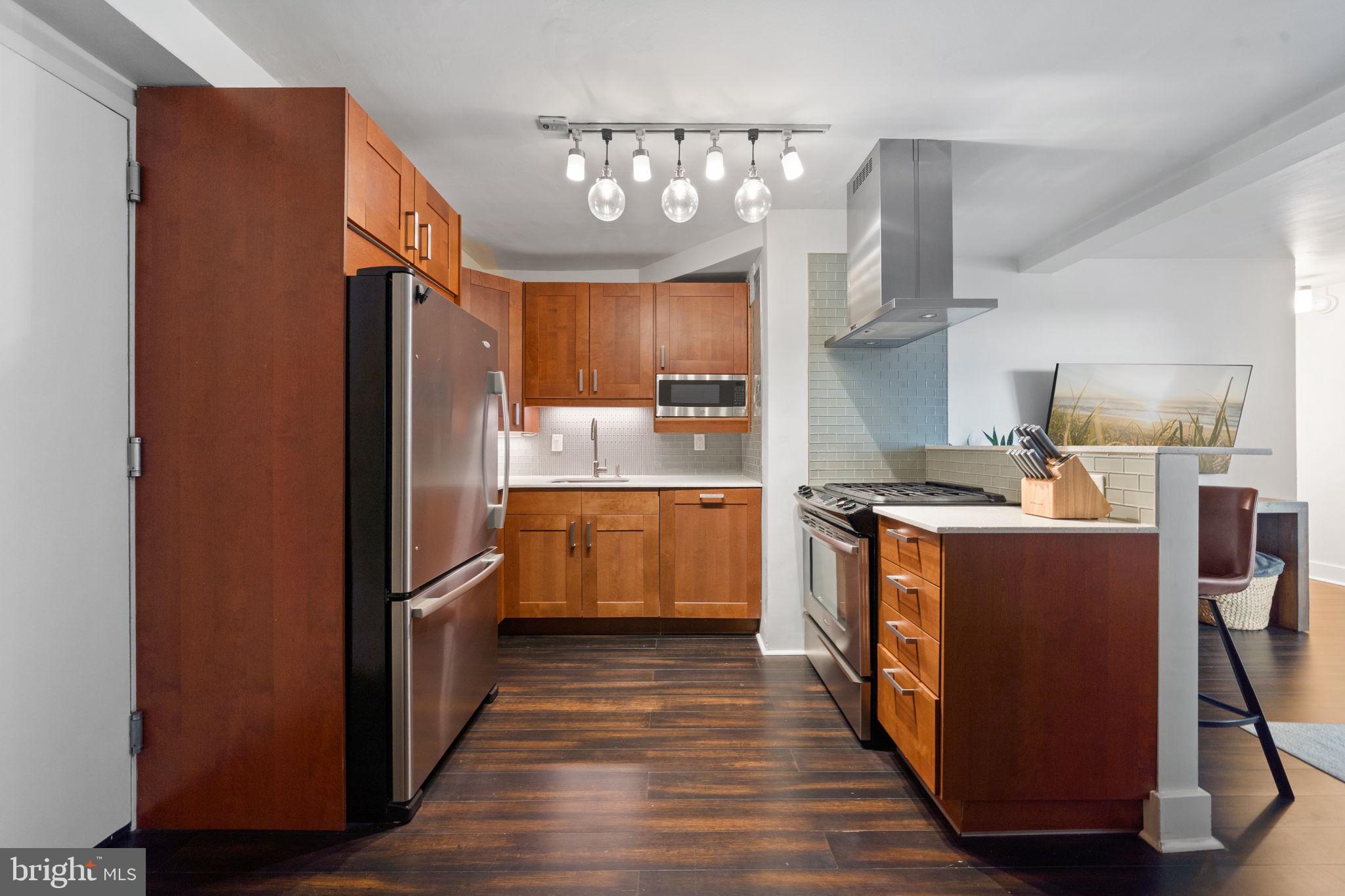 1810 RITTENHOUSE SQUARE 610