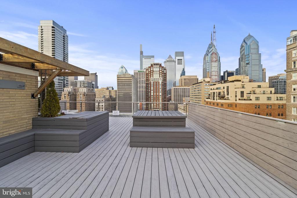 1810 RITTENHOUSE SQUARE 610