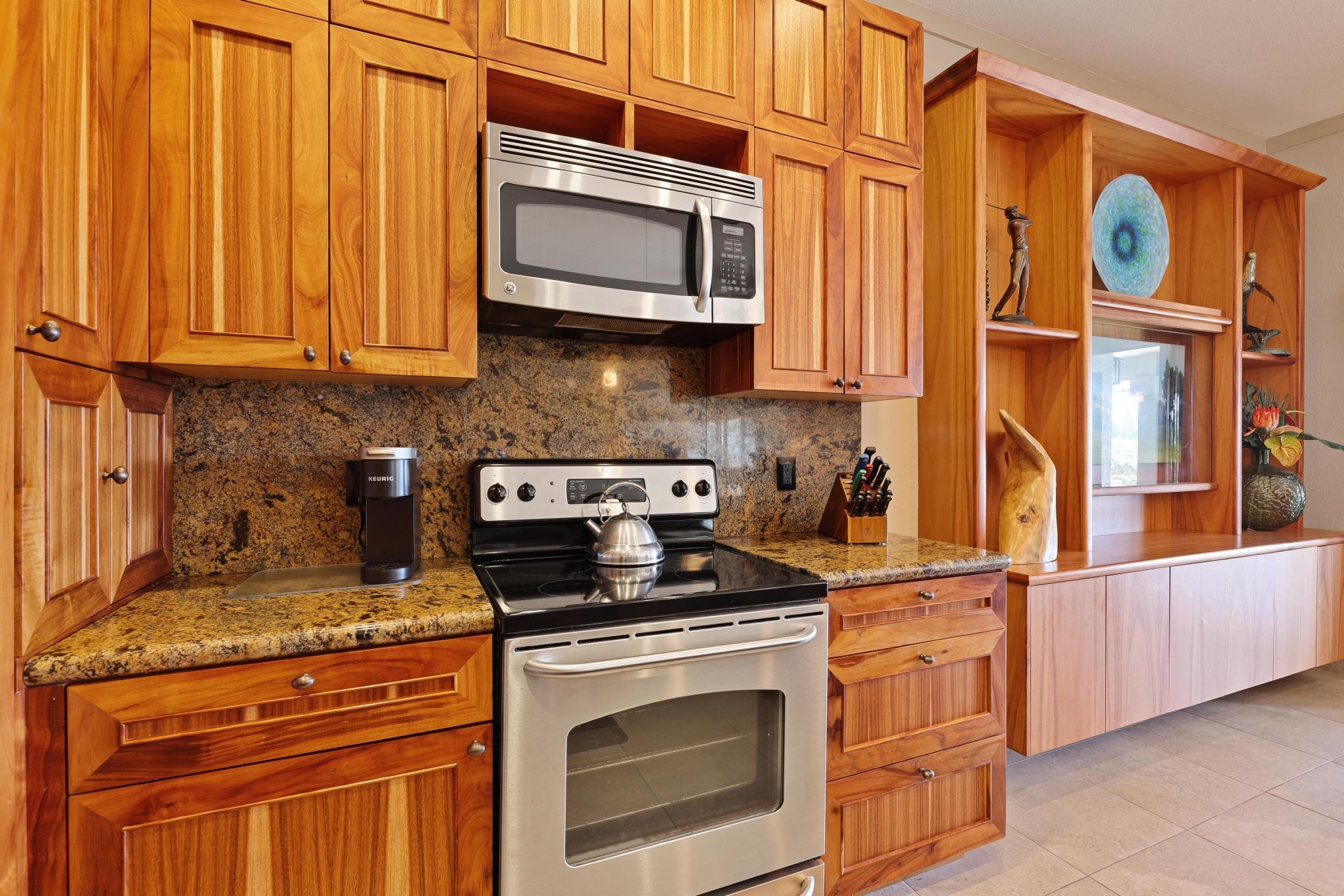 500 Kapalua Dr Unit: 11P3-4