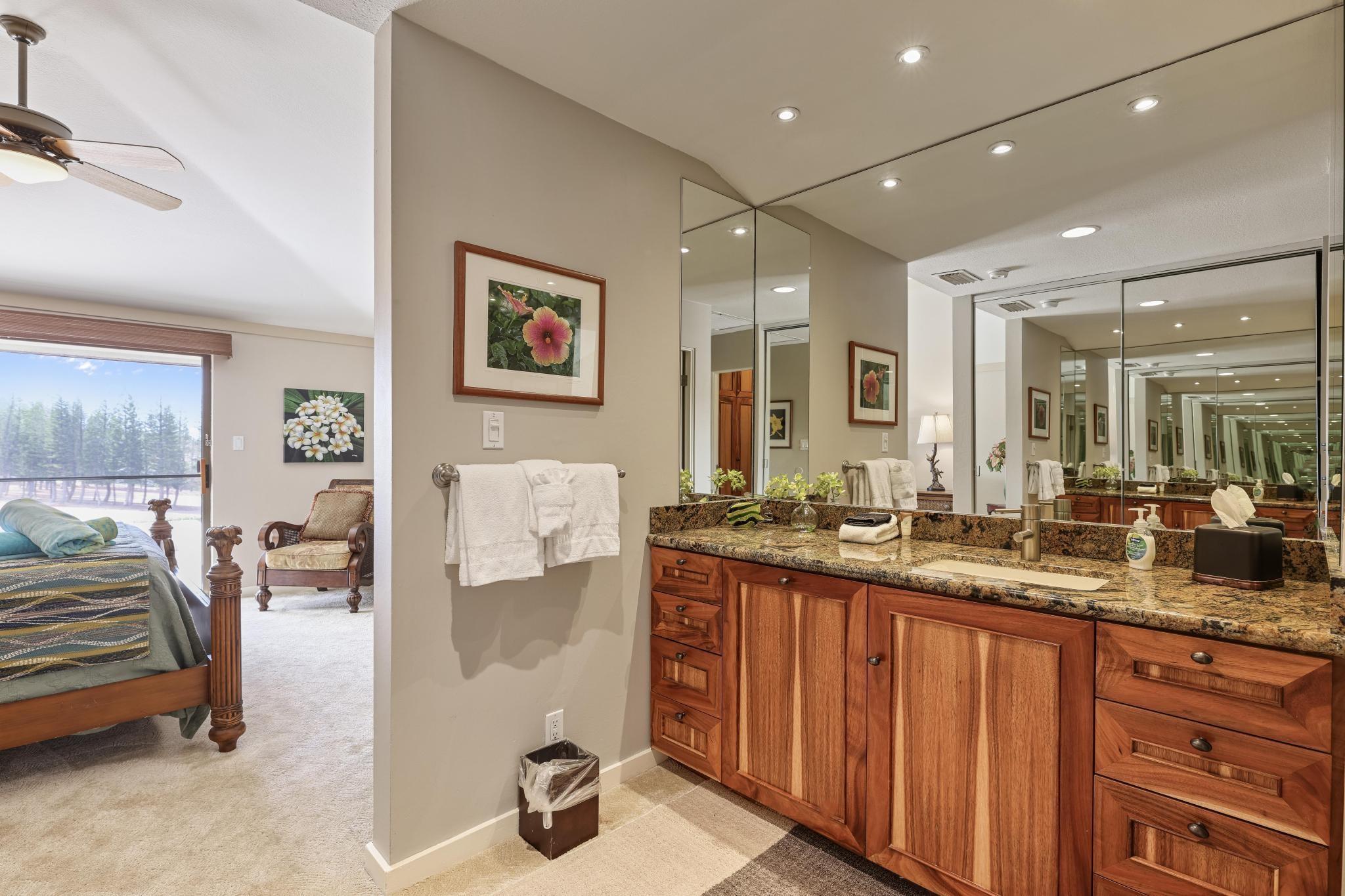 500 Kapalua Dr Unit: 11P3-4