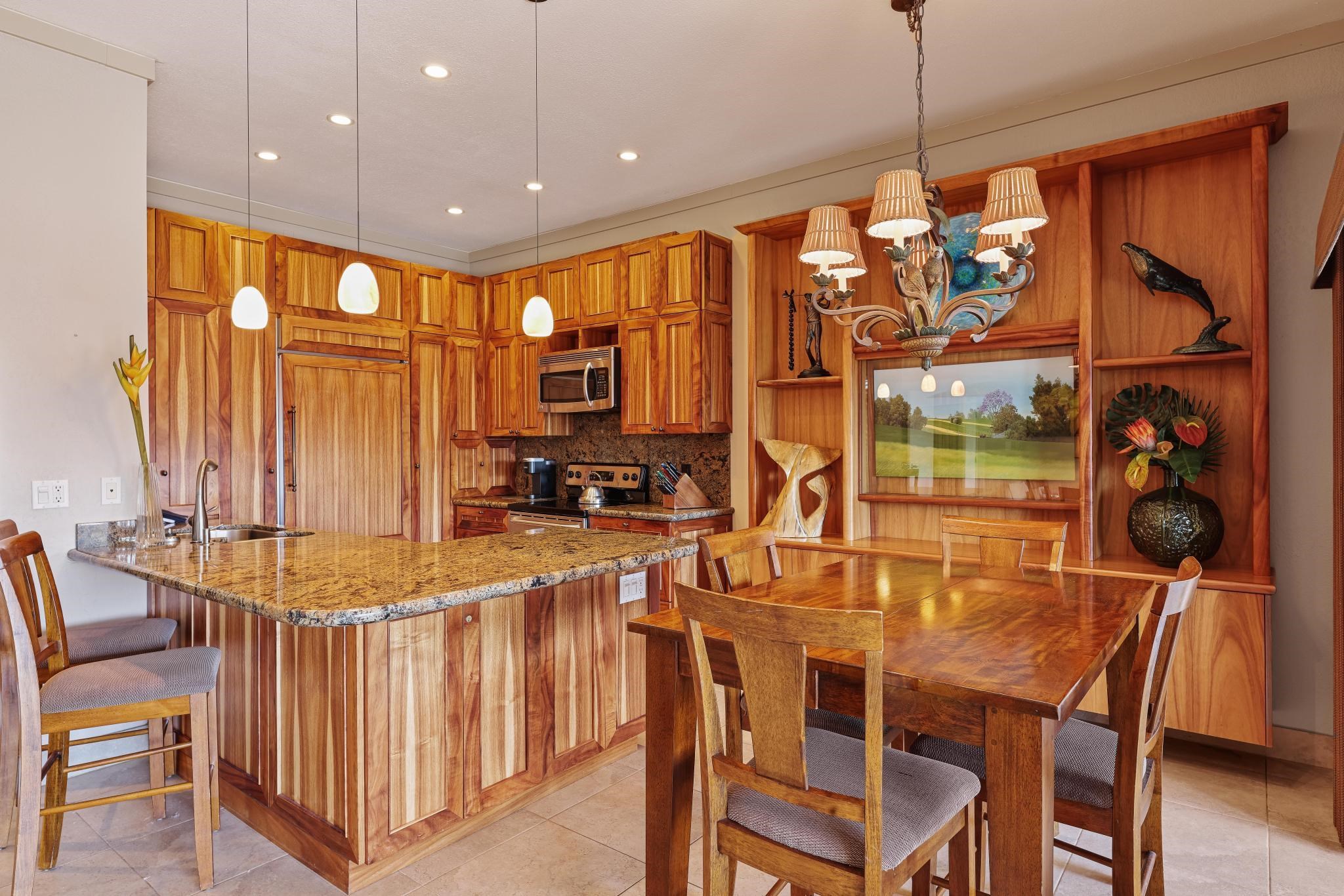 500 Kapalua Dr Unit: 11P3-4