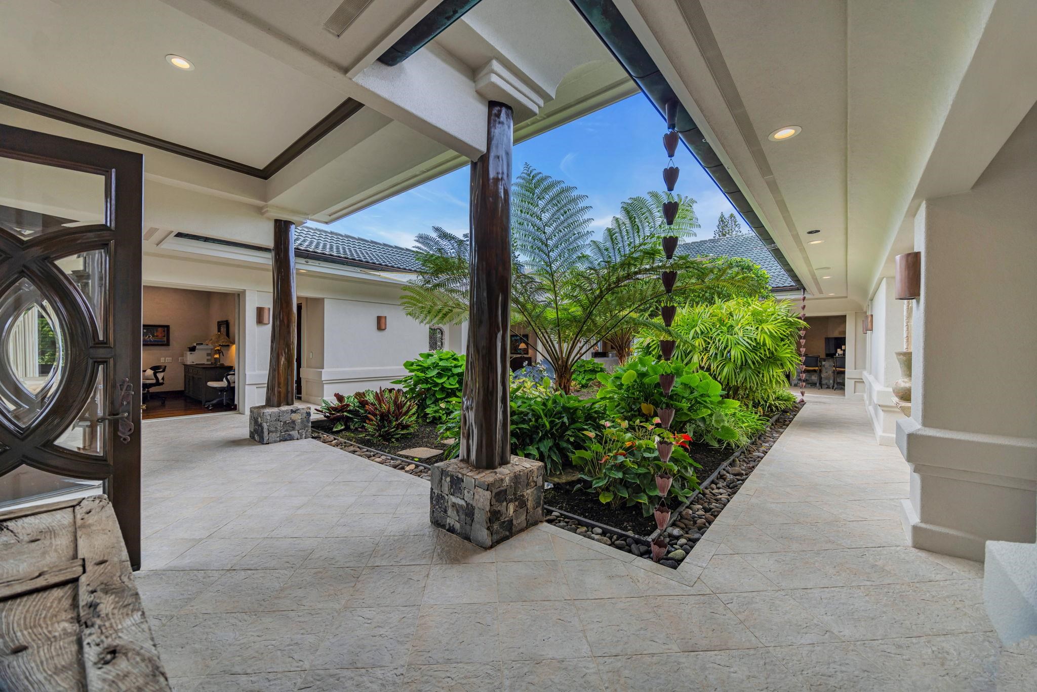 112 Pulelehua St
