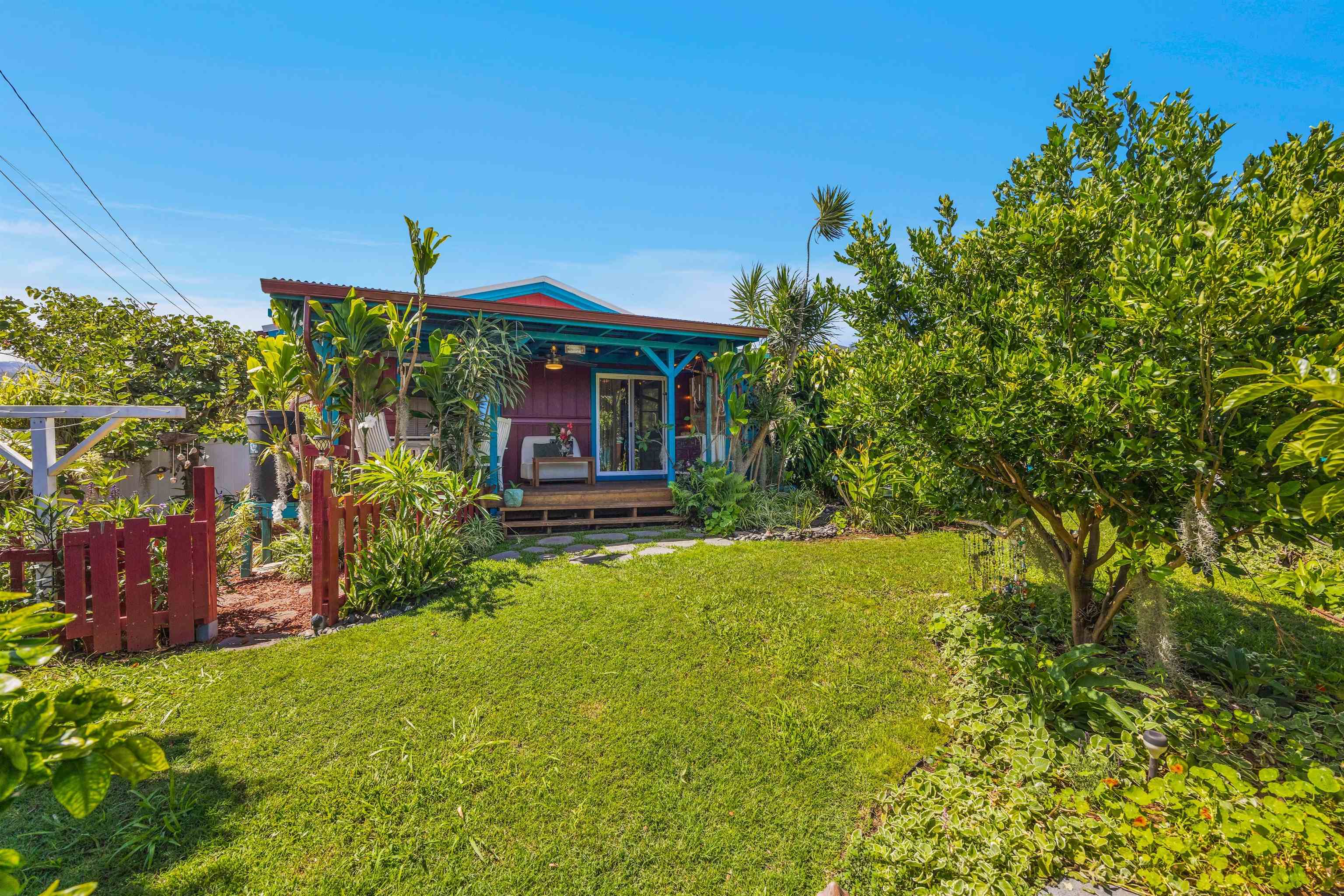 44 Lino Pl