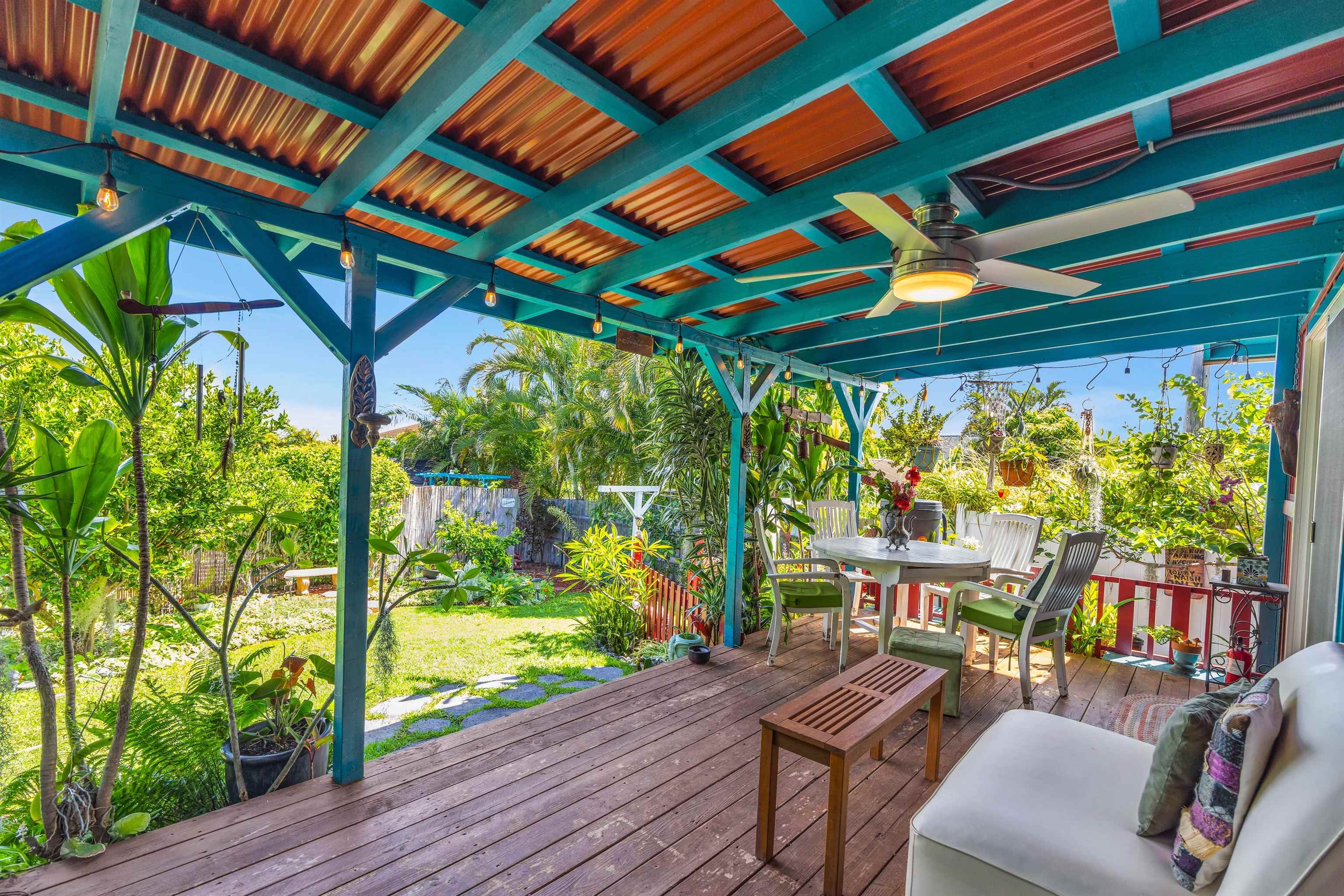 44 Lino Pl