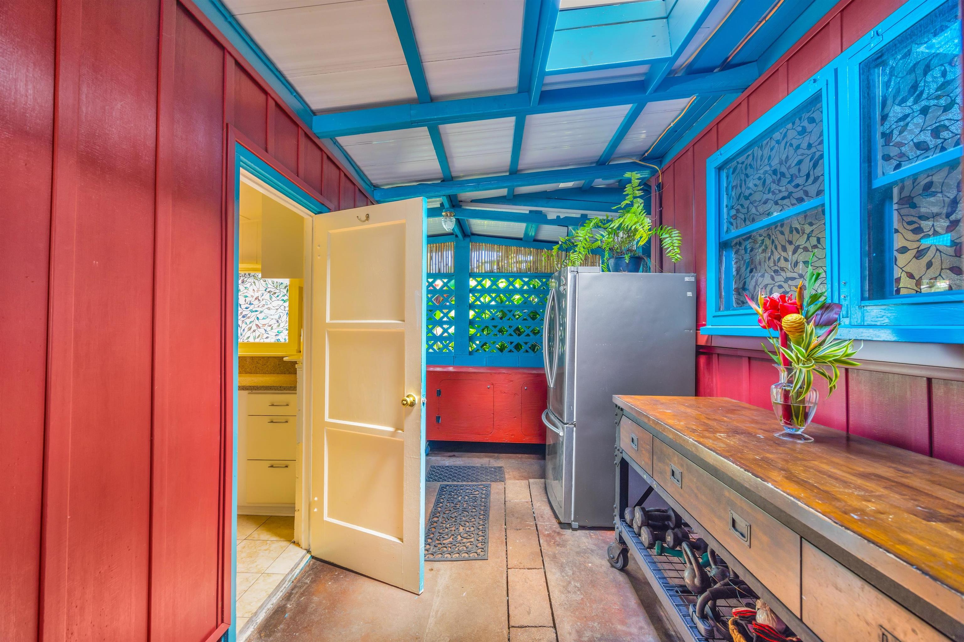 44 Lino Pl