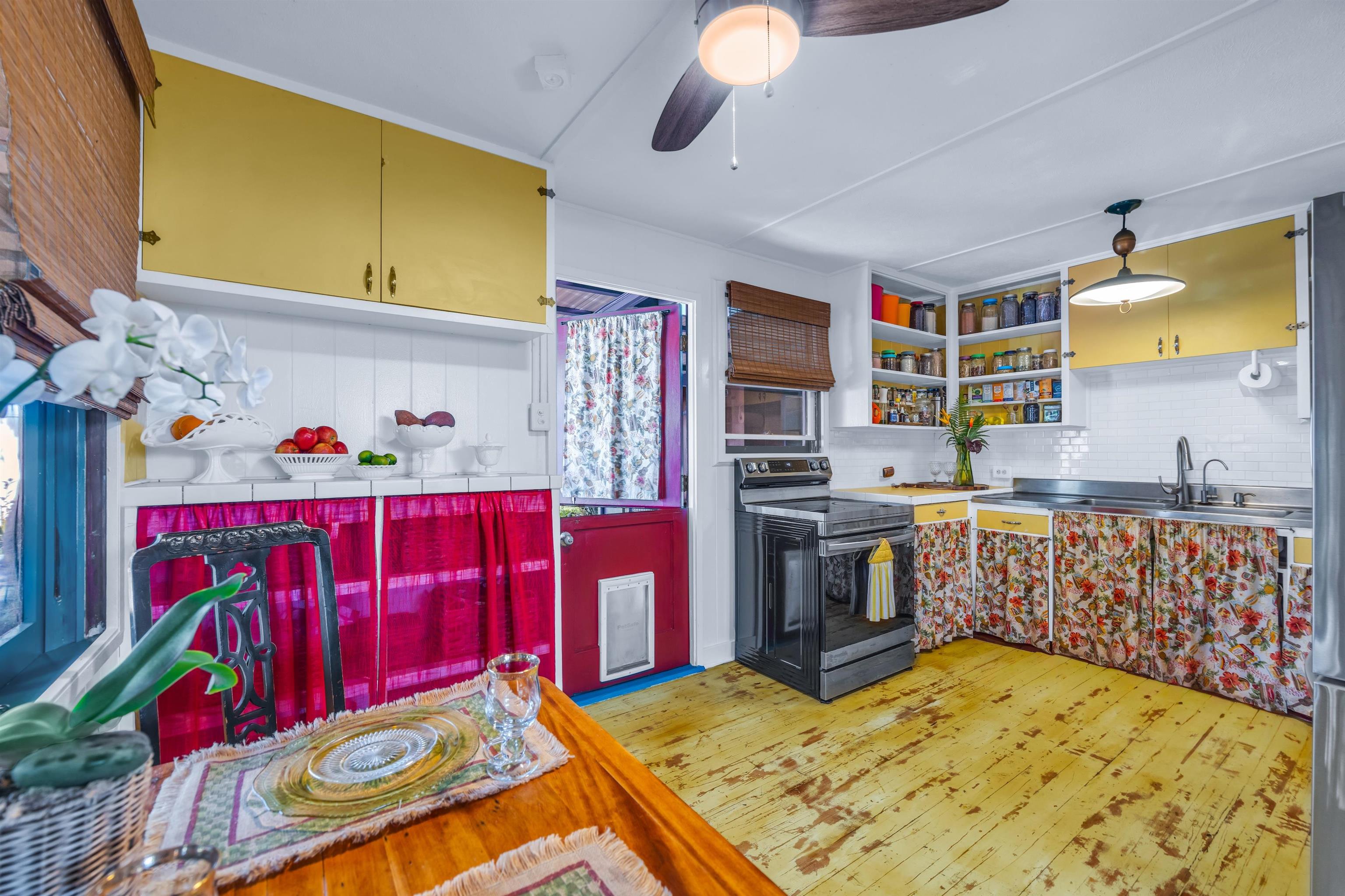 44 Lino Pl
