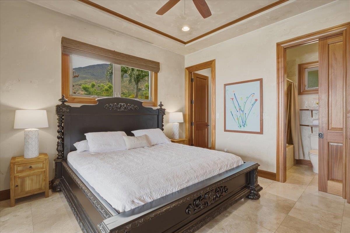 52 illahi Way Unit: B