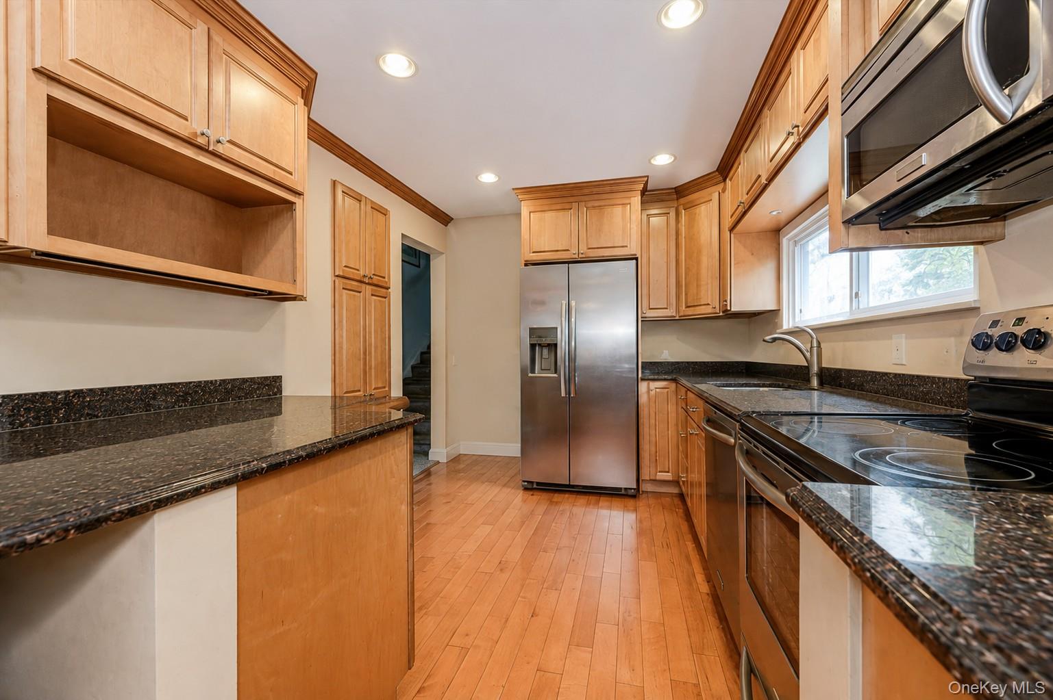 312 W Waukena Avenue