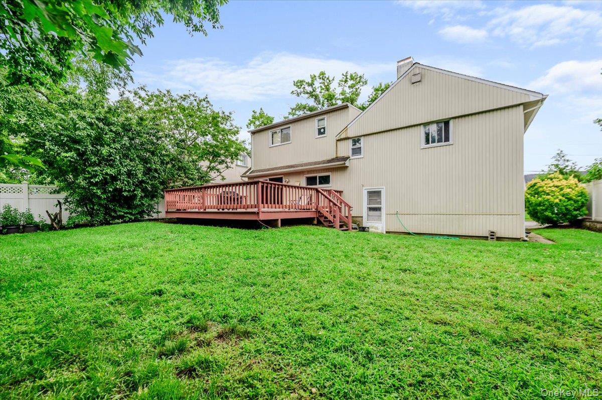 312 W Waukena Avenue